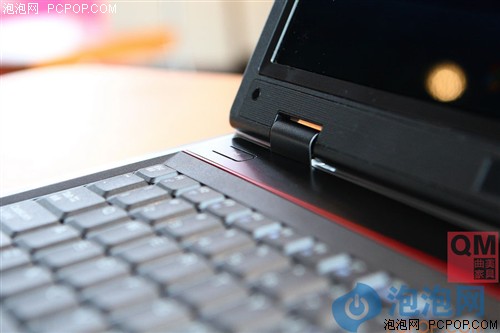 皮革质感的艺术之美BenQ R45本本图赏
