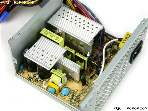 强调性价比!大水牛新款宽幅电源评测