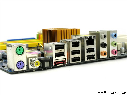 WIFI+DDR2/DDR3+FSB1600 华擎P43测试