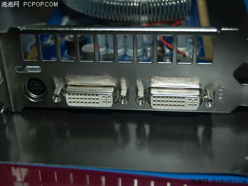 中低端超值狂促 买高频95GT送2GB U盘