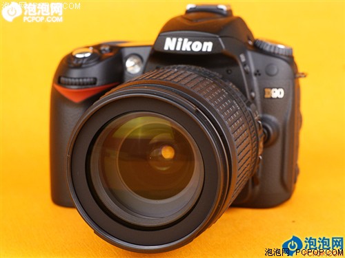 尼康D90(單頭套機18-105mmVR)數碼相機 
