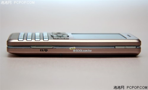 抵不住的诱惑 索爱K770i俏丽粉色上市
