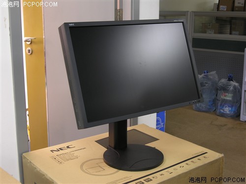 NECLCD3090WQXi液晶显示器 