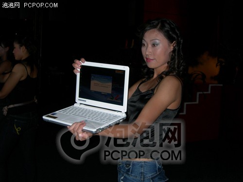 10�����1G�ڴ�120GBӲ��&nbsp;����6998Ԫ
