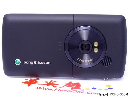 特价风行&nbsp;8G音乐王索爱W960仅2199元