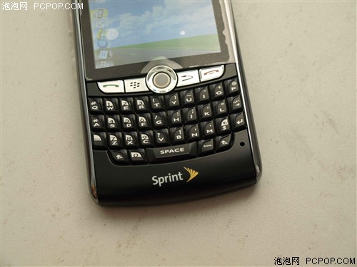黑莓8830手机 