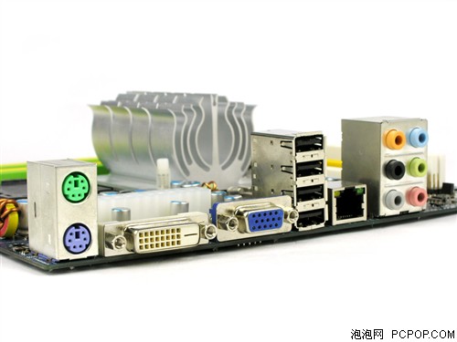 Intel平台最强整合 首批MCP7A大曝光