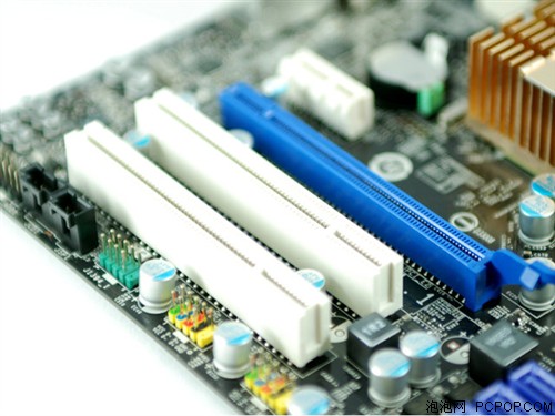 Intel平台最强整合 首批MCP7A大曝光