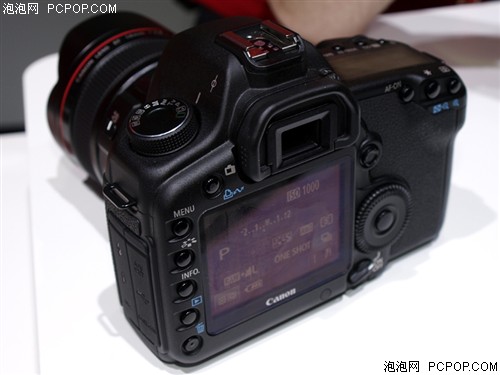 佳能EOS 5D Mark II(单头套机24-105)数码相机 