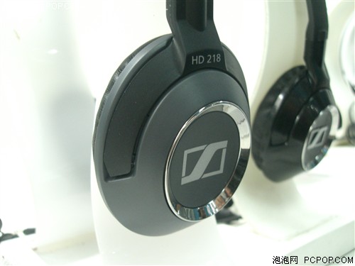 森海塞尔HD218耳机 