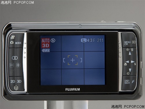 富士(FUJIFILM)REAL 3D W1数码相机 