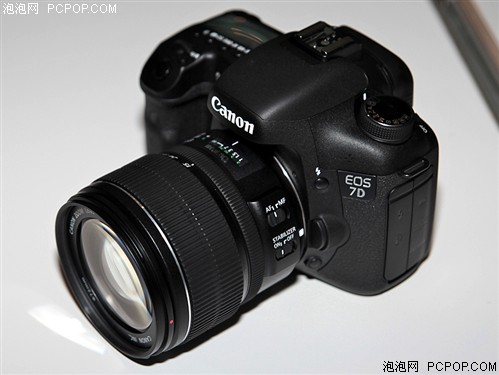 佳能EOS 7D(18-135mm单头套机)数码相机 