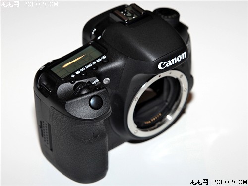 佳能EOS 7D(18-200mm单头套机)数码相机 