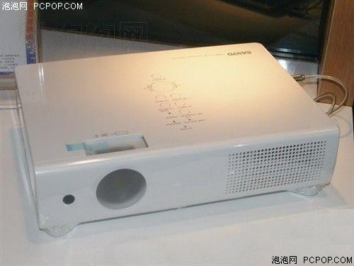 三洋PLC-XU1060C投影机 