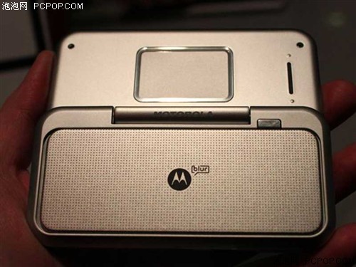 摩托罗拉ME600 Backflip手机 