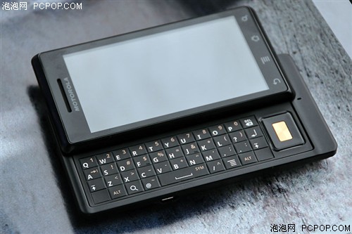 摩托罗拉XT702(Milestone)手机 