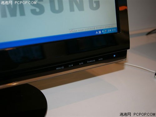 ����E1920NWҺ����ʾ�� 