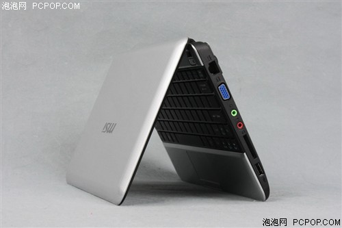 msi微星Wind U135-N4501G25X7B上网本 