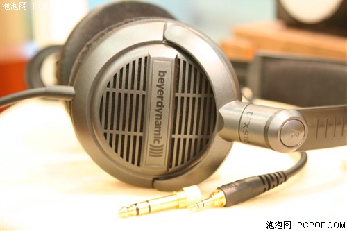 拜亚动力DTX 910耳机