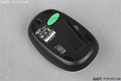 翼通(YITTON)V-8100青梅竹马键鼠套装 