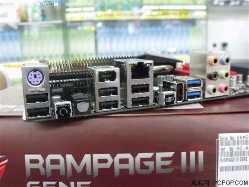 华硕(ASUS)Rampage III Gene(玩家国度)主板 