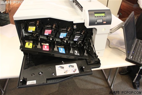 惠普Color LaserJet Professional CP5225(CE710A)激光打印机 