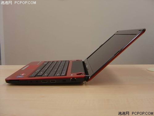 富士通LifeBook PH520/1A笔记本 