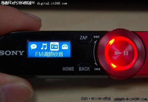 索尼NWZ-B152F(2G)MP3 