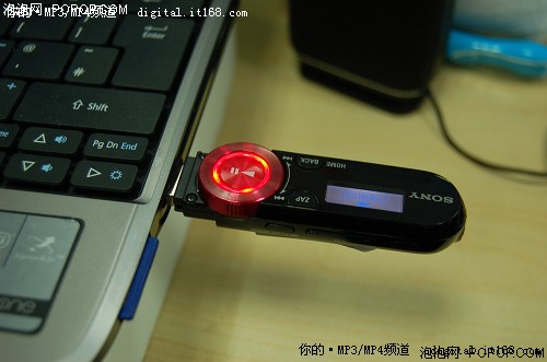 索尼NWZ-B152F(2G)MP3 