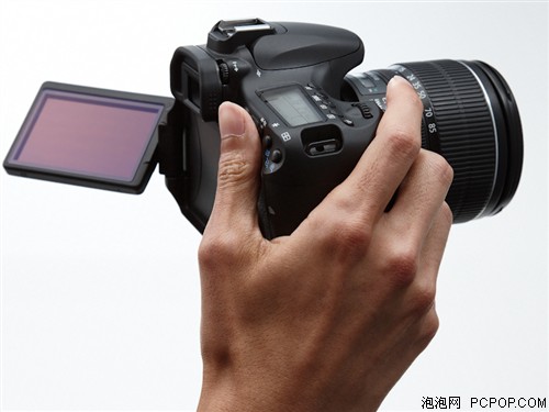 佳能60D套机(18-200mm)数码相机 
