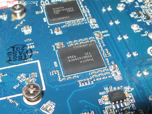 蓝宝石HD5750 512MB DDR5海外版显卡 