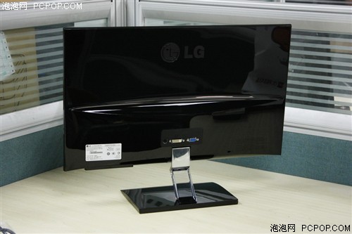 LGE2360T液晶显示器 