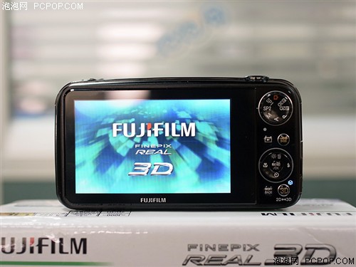 富士(FUJIFILM)REAL 3D W3数码相机 