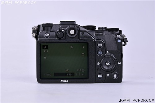 尼康(Nikon)P7000数码相机 