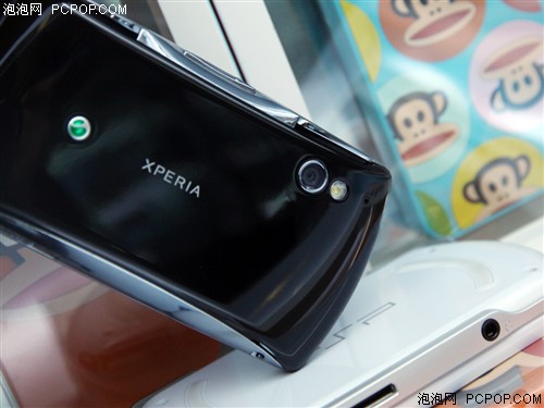 索爱Xperia Play Z1i手机 