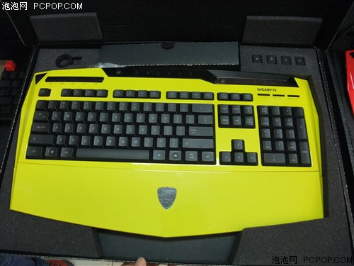 技嘉GK-K8100键盘 