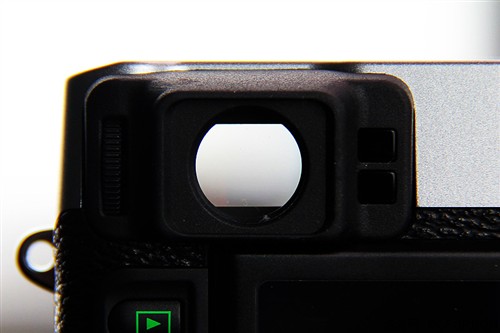富士X100数码相机 