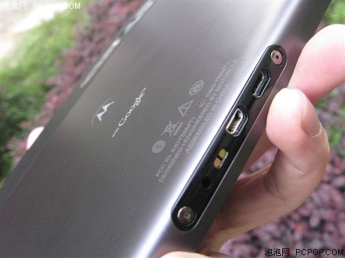 摩托罗拉Xoom 3G+WiFi MZ600平板电脑 