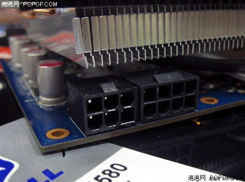 映众GTX580冰龙版显卡 