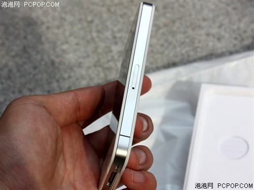 苹果iPhone4 16G(白色版)手机 