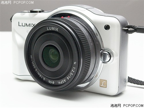 松下(Panasonic)GF3数码相机 