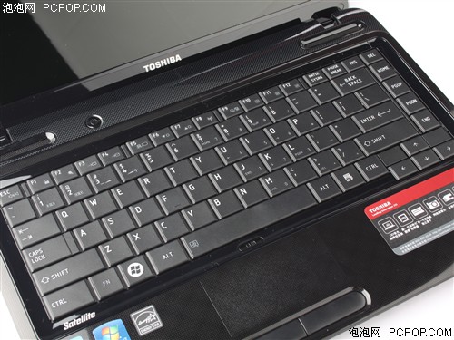 东芝(Toshiba)Satellite L700-C10R笔记本 