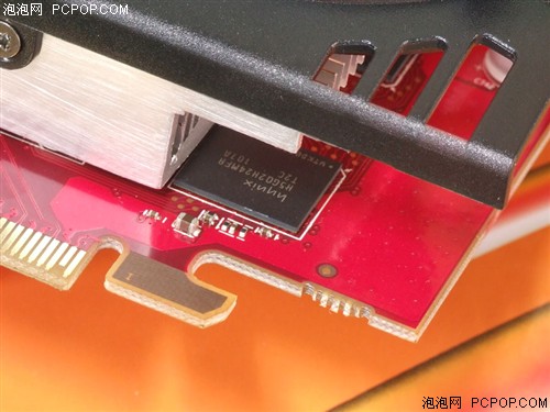 双敏无双3 HD6770 DDR5 金牛版显卡 