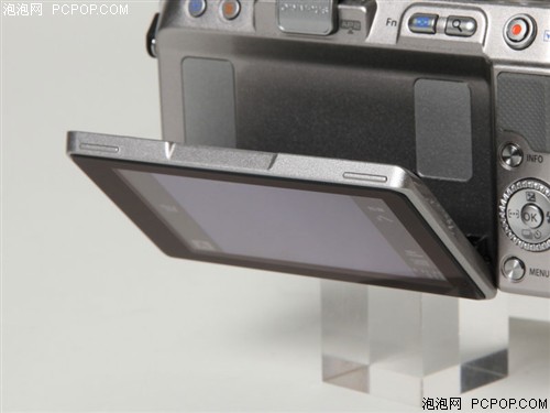 奥林巴斯EPL3套机(14-42mm II R)数码相机 