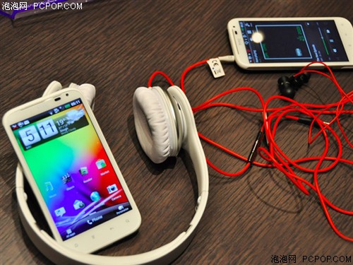 HTC(宏达)G21 Sensation XL(X315e)手机 