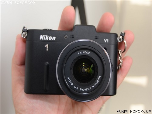 尼康V1(单头套机10-30mmVR)数码相机 