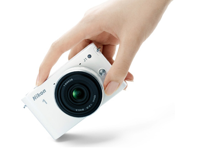 尼康J1套机(10-30mm VR)数码相机 