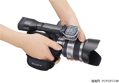 索尼NEX-VG20E套机(E 18-200mm)数码摄像机 