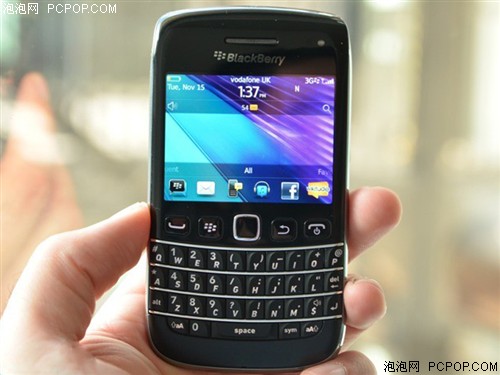 黑莓Bold 9790手机 