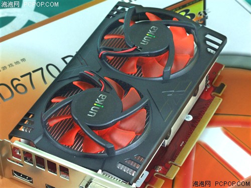 双敏无双3 HD6770 DDR5 白金版显卡 